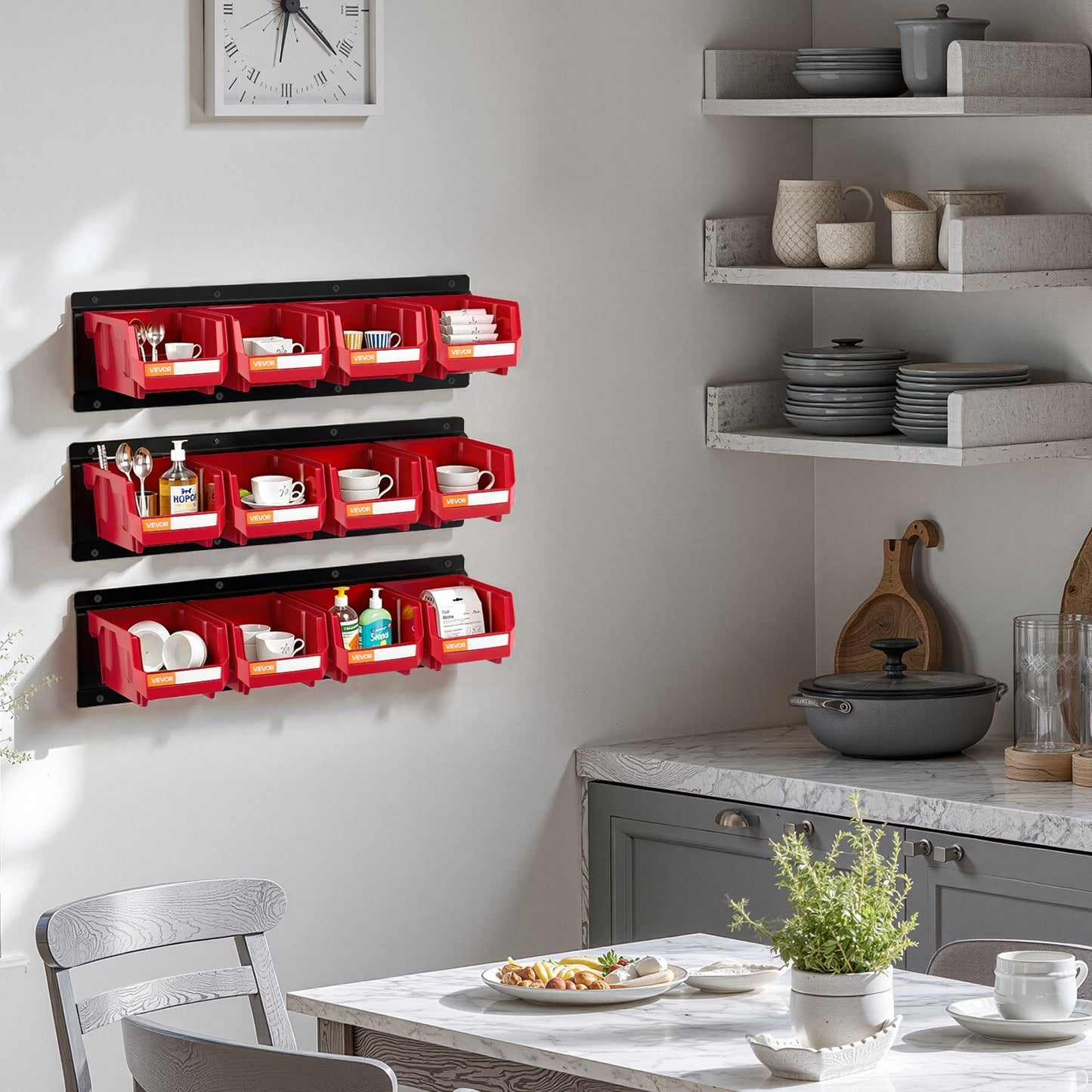 Väggmonterade förvaringsbehållare, 12 plastbehållare och 3 metallskenor, stapelbar förvaringsbehållare i plast för skruvar, muttrar, bultar och spikar, verktygsorganisatör för verkstad, hobbyrum, garage, röd