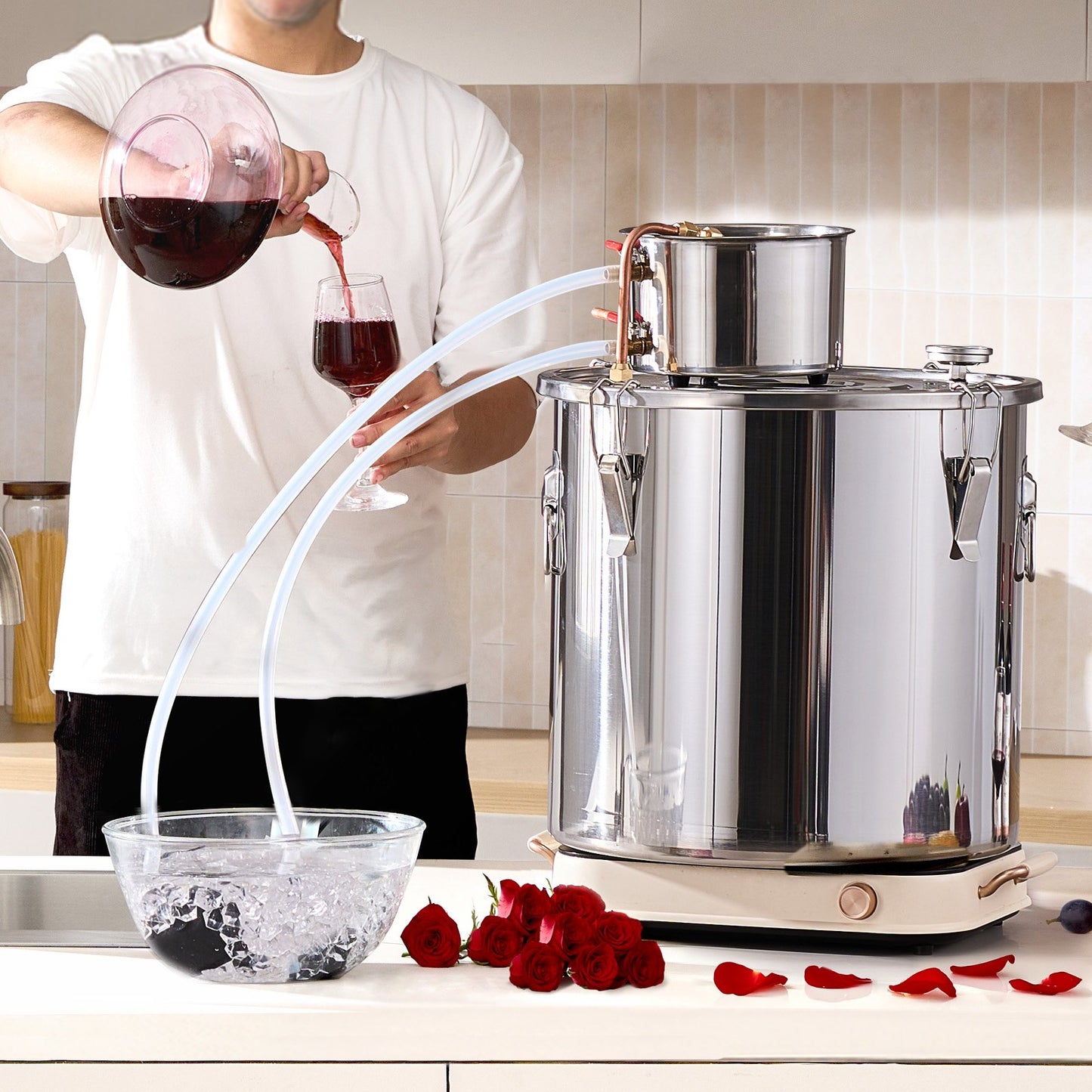 Alkoholdestillationsapparat, 13,2 gal / 50 l rostfritt stål vattenalkoholdestilleri med kopparspiral, hembryggningsraffinering och jäsningskit med termometer och pump, för vin, whisky, brandy, silver