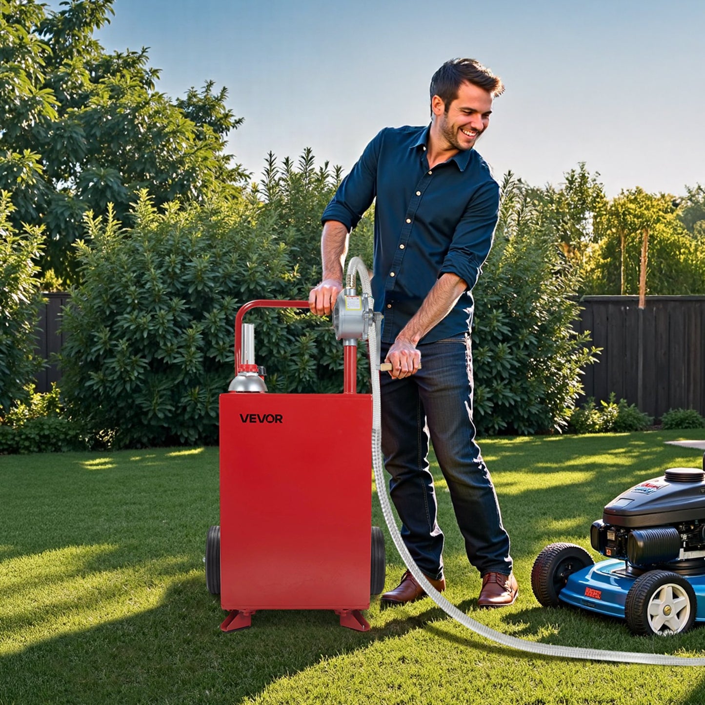 20-gallons bränslebehållare, bensin- och dieseltank med manuell överföringspump, bärbar bränsletank med 2 hjul och 10 fots slang, bensinbehållare för bilar, gräsklippare, fyrhjulingar, båtar, mer, röd
