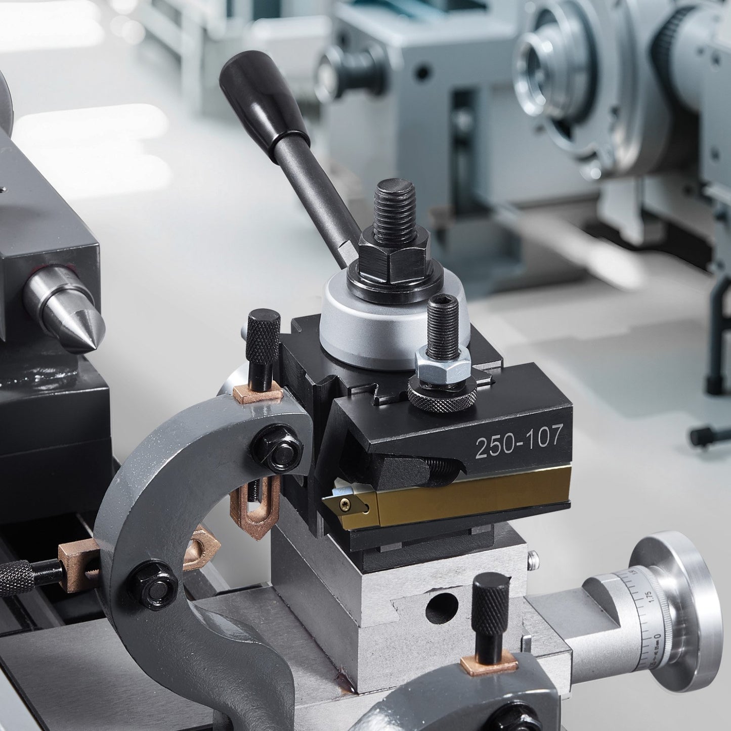 Snabbväxlingsverktygsstolpe, 6 delar, inkluderar svarvhållare, kilformad verktygsstolpe med tillbehör till svarvverktygshållare, passar för minisvarv och metallsvarv, 6"-12" sväng, hållbart stålmaterial