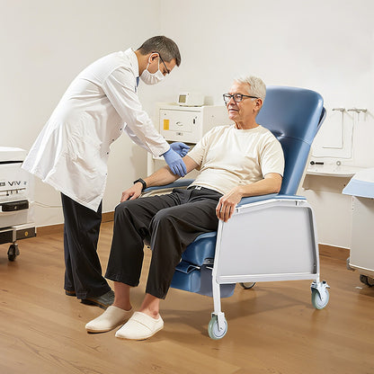 Geri Chair vilfåtölj, 3-positions vilfåtölj, rörliga medicinska vilfåtöljer med 4 hjul, mjukt stoppad sits och avtagbar bricka, perfekt för sjukhus, vårdhem och geriatrisk hemsjukvård