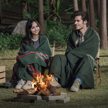 Ullfilt 1,62x2,23m / 64" x 88" Varm för camping, vandring, resor, armégrön