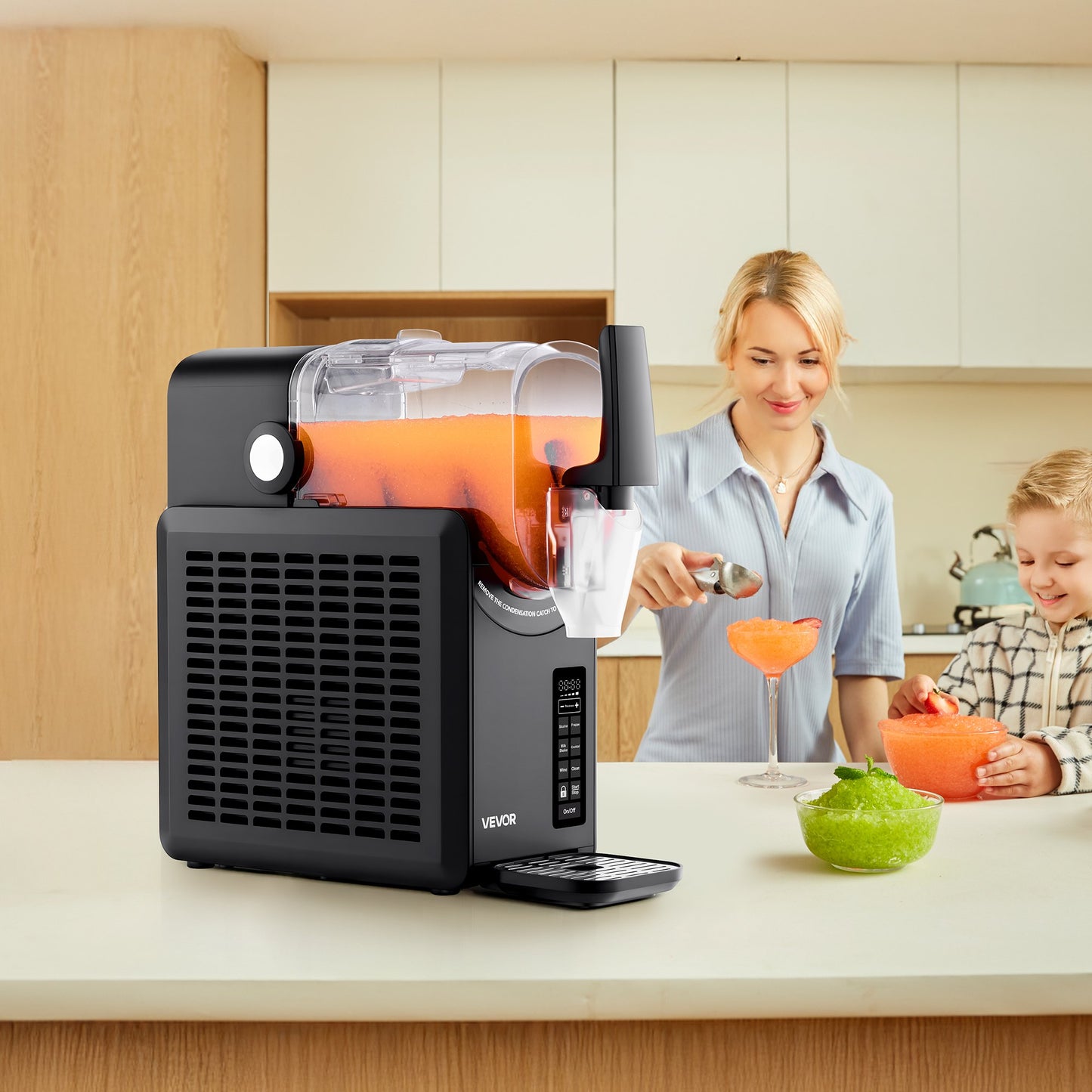 Slushie-maskin, 2,6 l/88 oz, ingen is behövs, slushmaskin för hemmet, fryst dryckesmaskin med 5 förinställda program, margaritamaskin med självrengöring, frysta margaritas, frappés, milkshake och mer