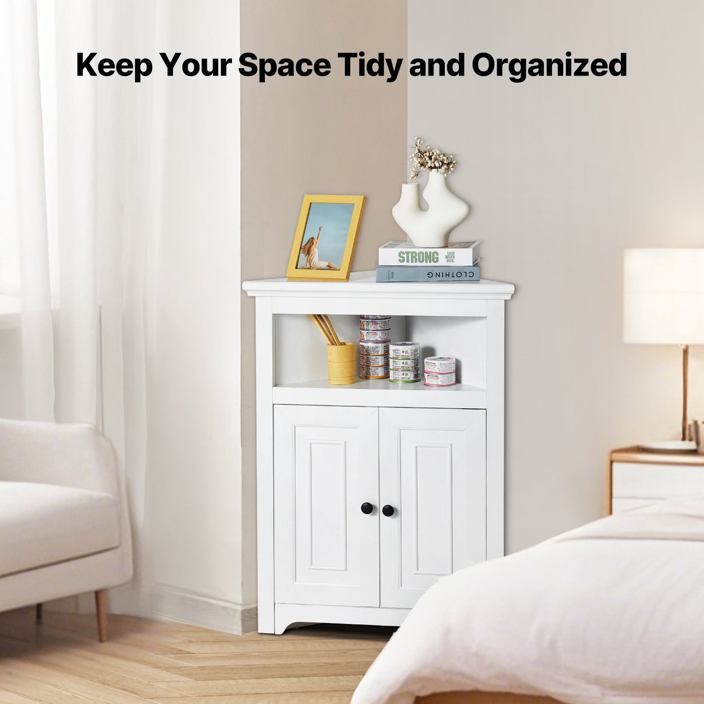 32" hörnskåp, litet förvaringsskåp i 3 nivåer med 2 trädörrar och justerbara hyllor, fristående hörnköksskåp för vardagsrum, kök, tvättstuga, badrum, vit